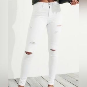 Hollister high rise super skinny whited ripped jeans